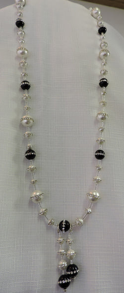 Black and White Rhinestone Pearl Necklace