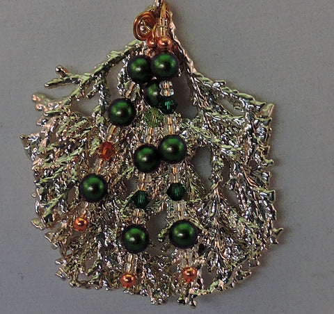 Silver Cypress Leaf w/Swarovski Green Pearls Pendant